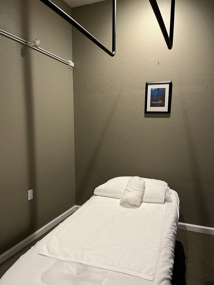 Massage therapy room